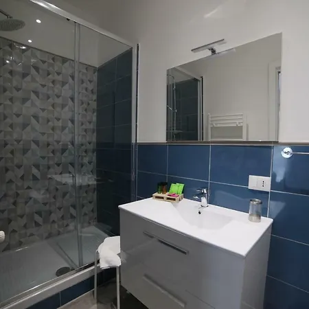 Πανσιόν Cavour37 3*