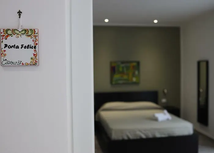 Cavour37 Гостевой дом