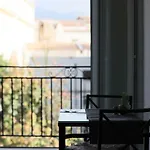 Cavour37 بيت ضيافة 3*